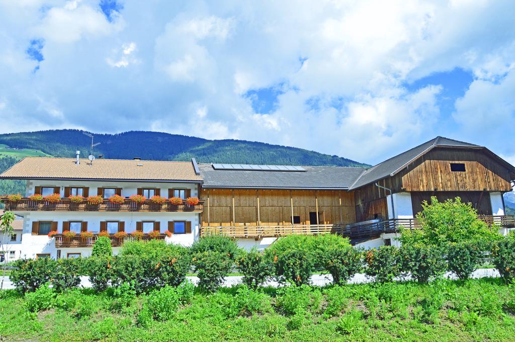 Niedermairhof Villa Falzes Eksteriør bilde